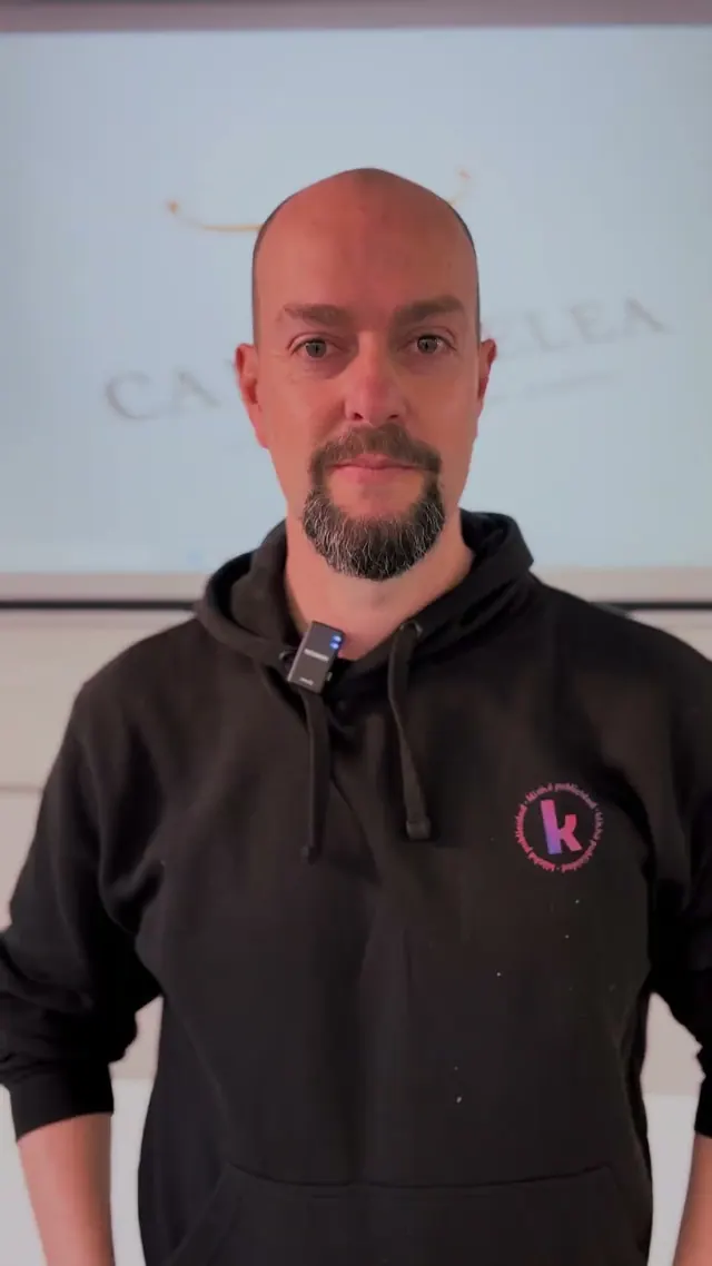 Vídeo de una persona del equipo de Campus ELEA